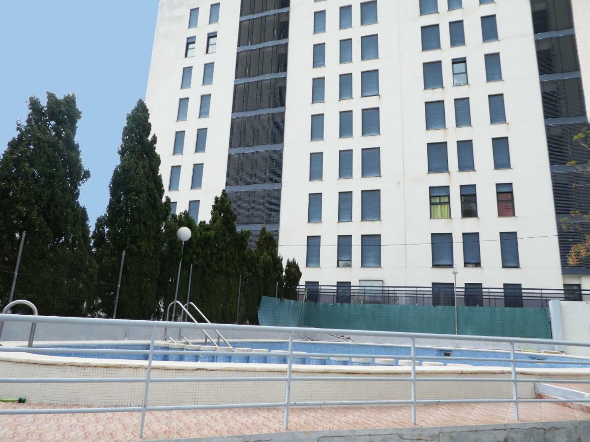 Apartamentos Gandia Grau Y Playa 3000 Екстериор снимка