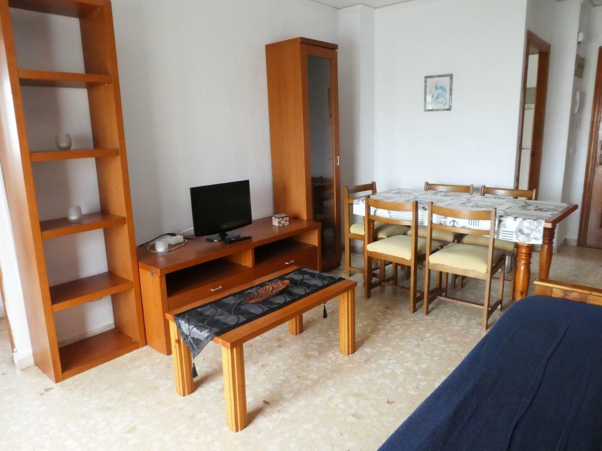 Apartamentos Gandia Grau Y Playa 3000 Екстериор снимка