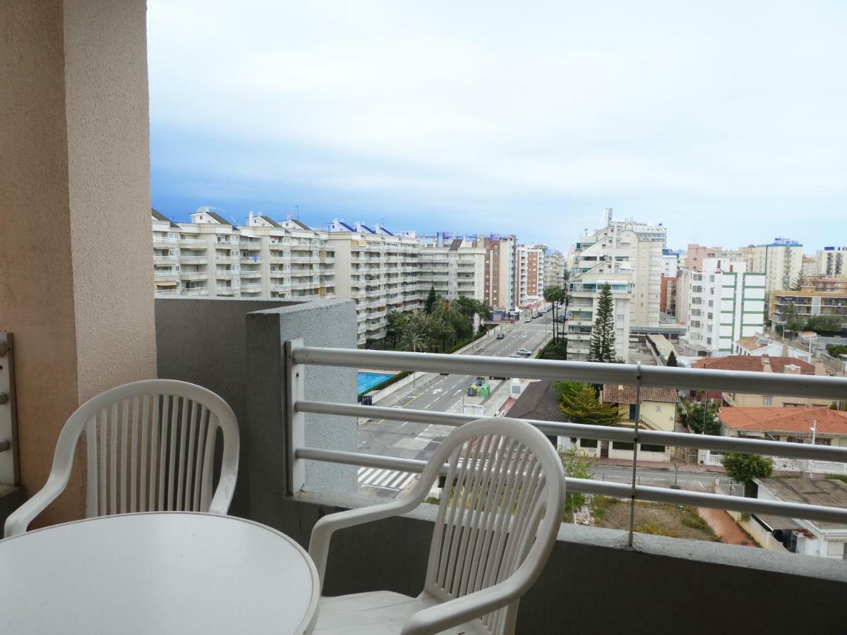 Apartamentos Gandia Grau Y Playa 3000 Екстериор снимка