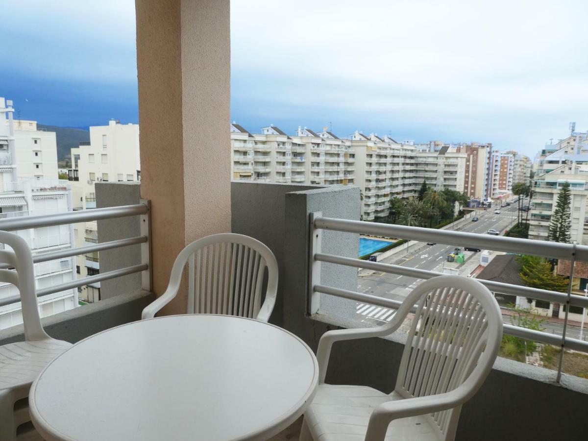 Apartamentos Gandia Grau Y Playa 3000 Екстериор снимка