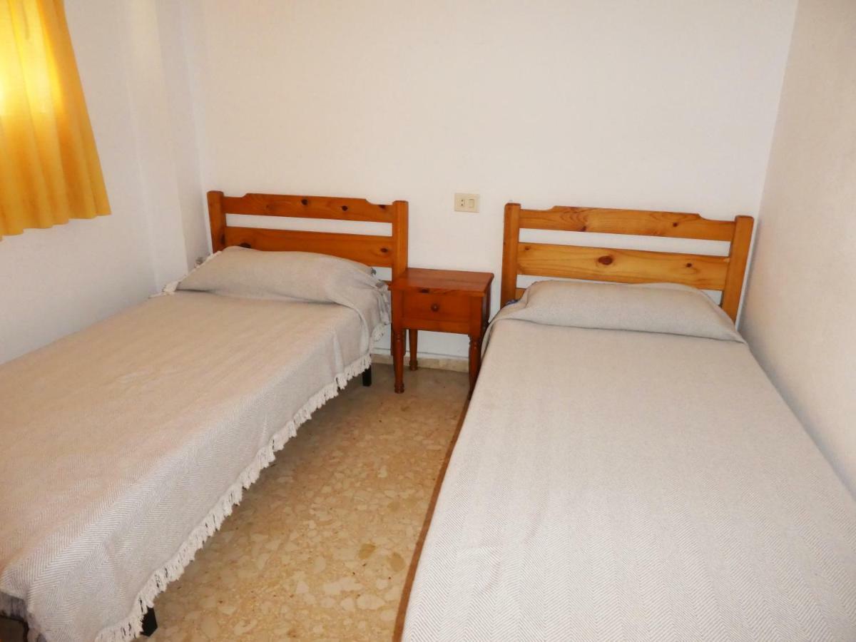 Apartamentos Gandia Grau Y Playa 3000 Екстериор снимка