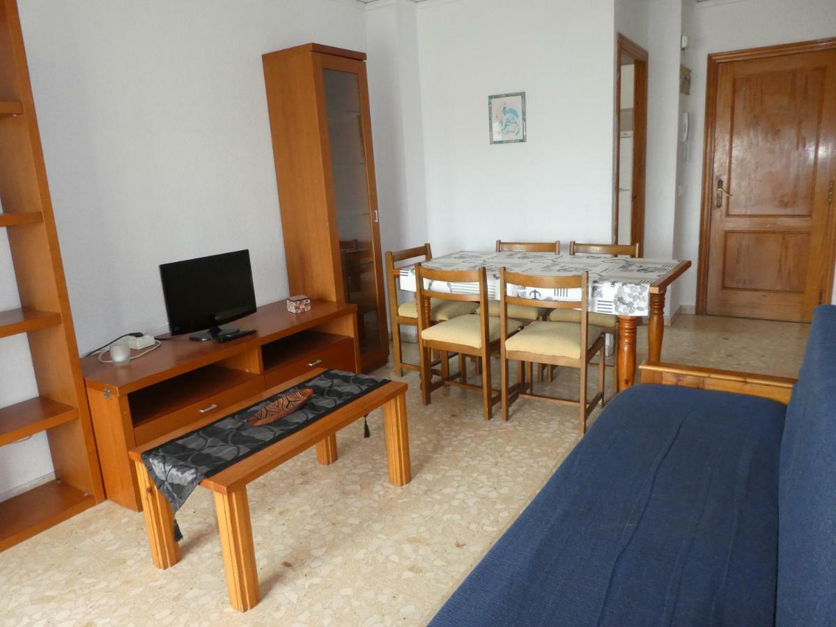 Apartamentos Gandia Grau Y Playa 3000 Екстериор снимка
