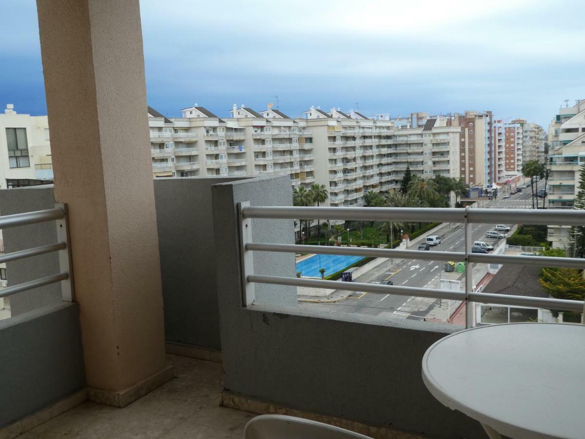 Apartamentos Gandia Grau Y Playa 3000 Екстериор снимка