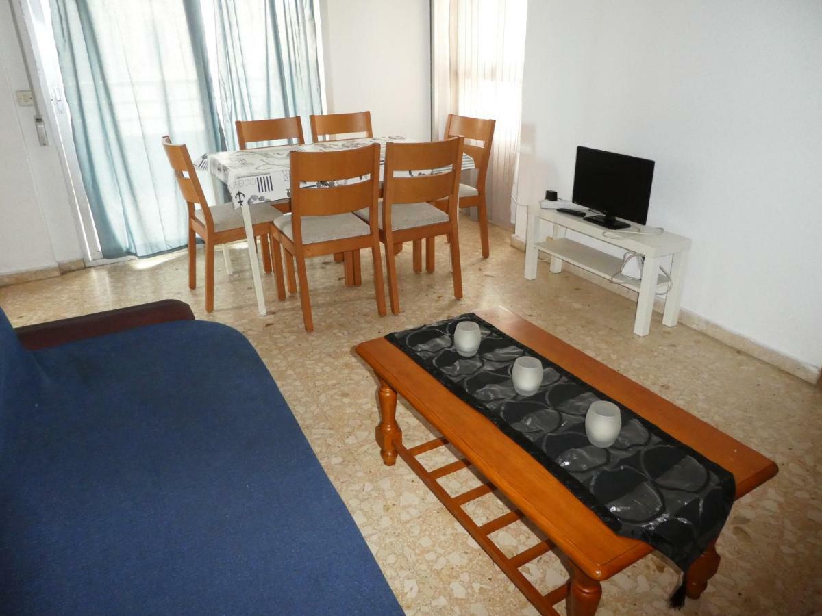 Apartamentos Gandia Grau Y Playa 3000 Екстериор снимка