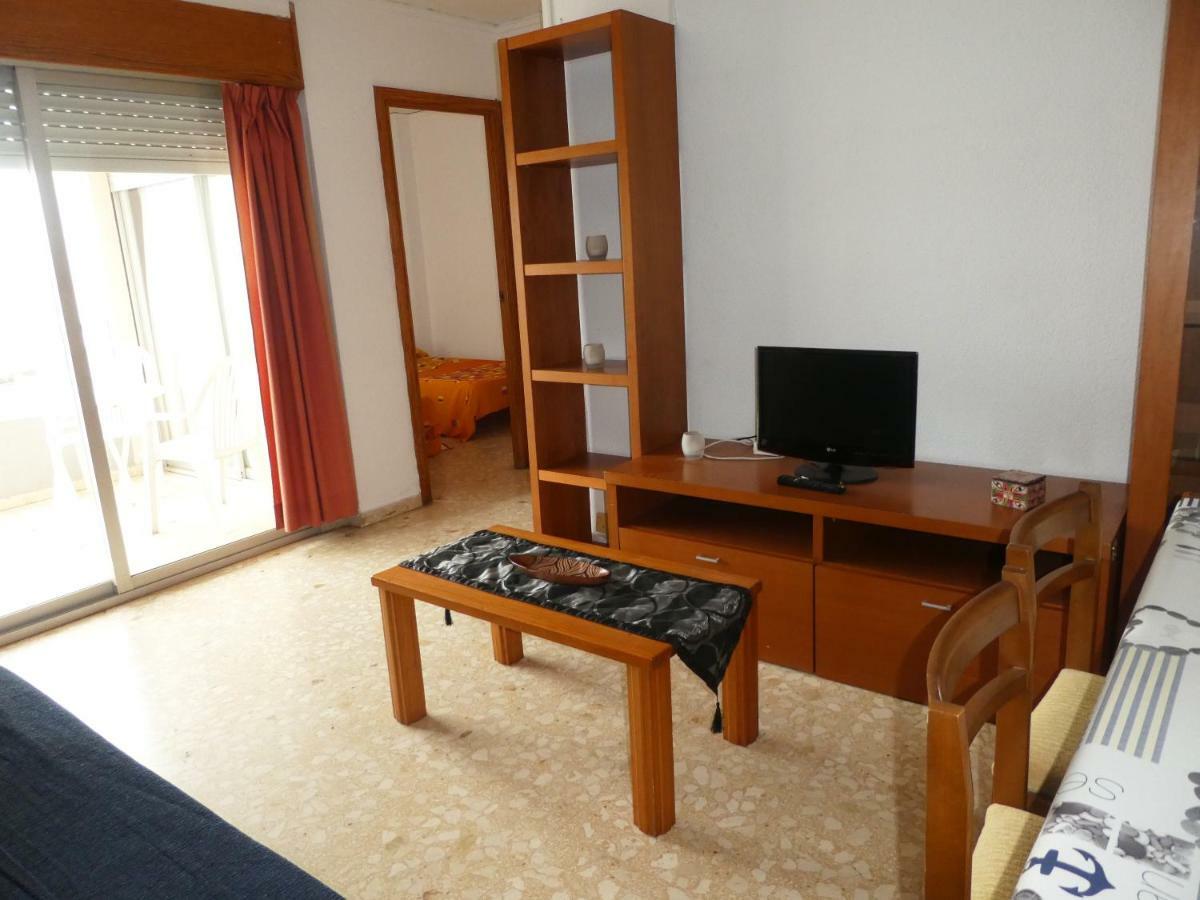 Apartamentos Gandia Grau Y Playa 3000 Екстериор снимка