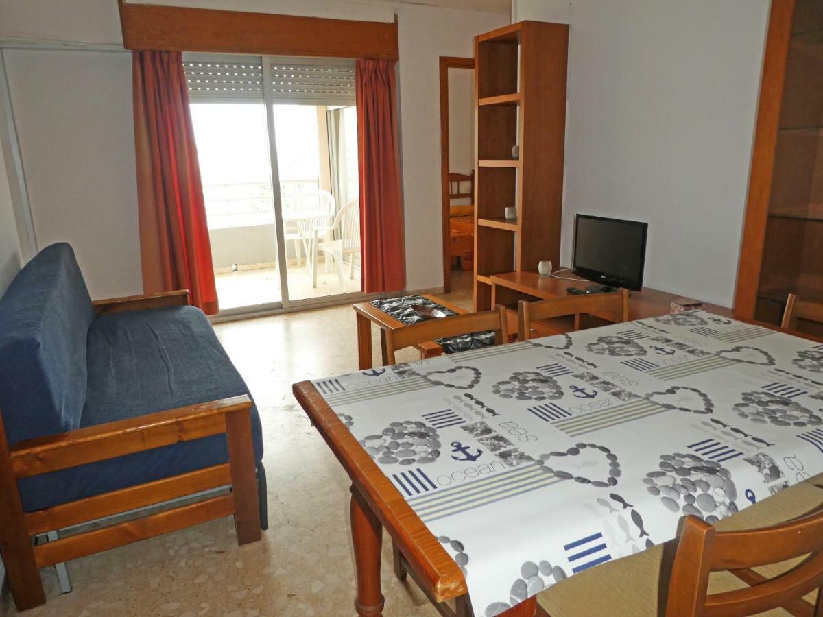 Apartamentos Gandia Grau Y Playa 3000 Екстериор снимка