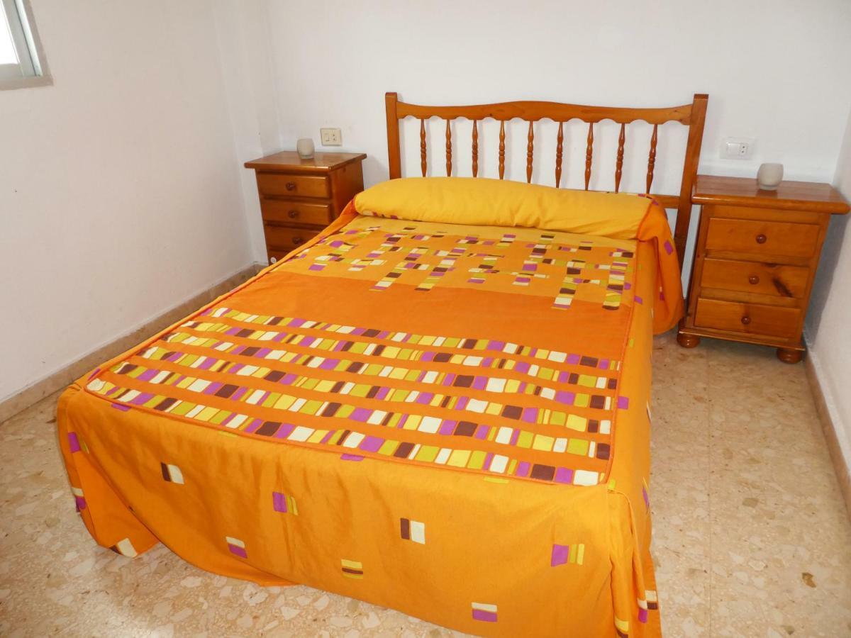 Apartamentos Gandia Grau Y Playa 3000 Екстериор снимка